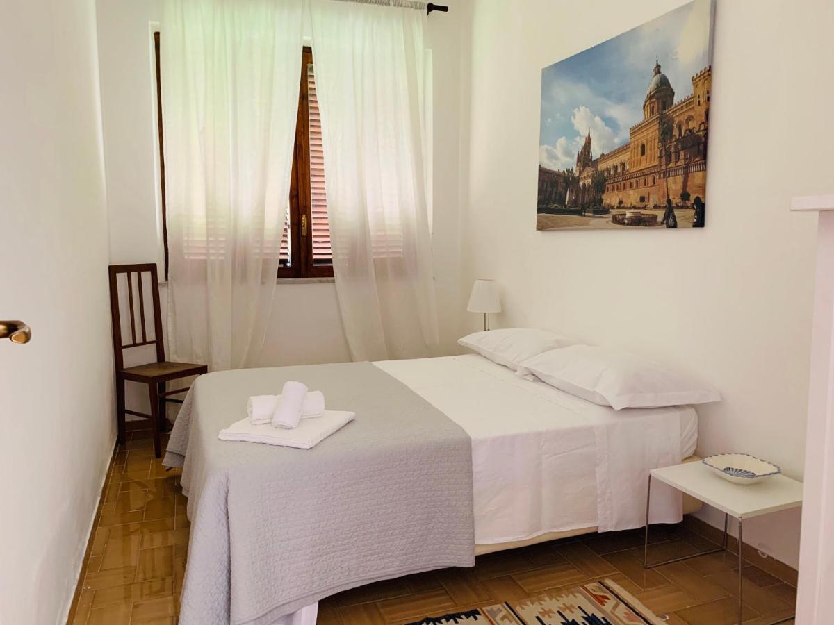 Villa Mariella Carini Bagian luar foto